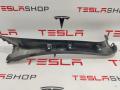 накладка двери (крышки) багажника Tesla Model X 1 поколение 2016, 1037902-00-E, 1037903-00-E, 1037903-50-E - фото №2