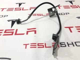 шланг тормозной заднего правого Tesla Model S 1 поколение [2-й рестайлинг] (2021 - 2025), 1420731-00-C