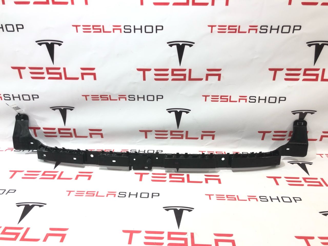 крепление бампера Tesla Model 3 1 поколение 2022, 1121191-00-E, 1083994-00-G - фото №1
