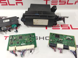 Термоконтроллер HVAC REV01 Tesla Model X 1 поколение 2019, 1034215-00-A, 1047043-00-D, 1072447-82-A, 205835803C, 1033174-01-F, 1047042-00-C, 144987800C, 1058358-00-B, 1135152-90-C, 1449781-00-A