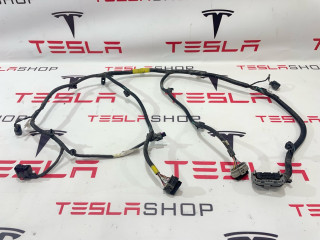 Электропроводка заднего подрамника Tesla Model 3 1 поколение 2019, 1067968-01-E