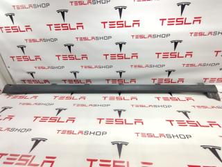 Накладка порога рокерной панели Tesla Model X 1 поколение 2016, 1035096-00-D, 1034218-00-B