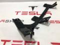 Направляющая фары Tesla Model X 1 поколение 2019, 1046957-00-E - фото №2