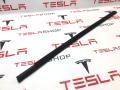 молдинг двери передней правой Tesla Model X 1 поколение [рестайлинг] 2022, 1098684-01-D - фото №5