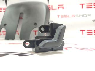 Блок регулировки положения сиденья 2-го ряда Tesla Model X 1 поколение 2017, 1054308-00-C, 1066603-00-C, 1068123-00-B