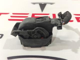 разъем (фишка) проводки Tesla Model S 1 поколение 2015, 1009096-00-G, 796286-1