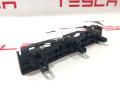 Кронштейн крепления накладки порога рокерной панели Tesla Model S 1 поколение [2-й рестайлинг] (2021 - 2025), 1567145-00-A - фото №4