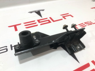 кронштейн радиатора Tesla Model X 1 поколение 2018, 1031401-00-G, 1061424-00-C, 1048500-00-A