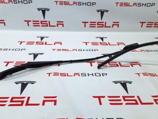 щеткодержатель (поводок стеклоочистителя, дворник) Tesla Model S 1 поколение [2-й рестайлинг] (2021 - 2025), 1562221-00-A, 1562217-00-A
