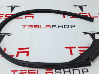Уплотнитель проема дверного Tesla Model X 1 поколение 2018, 1032146-00-C