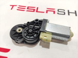 Электропривод сидения Tesla Model X 1 поколение 2017, 1013104-00-A, 6004RA3225, 6004RA3201