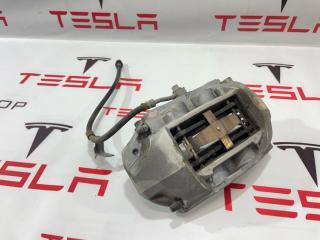суппорт передний левый Tesla Model 3 1 поколение 2019, 1044621-00-D, 1044721-00-D