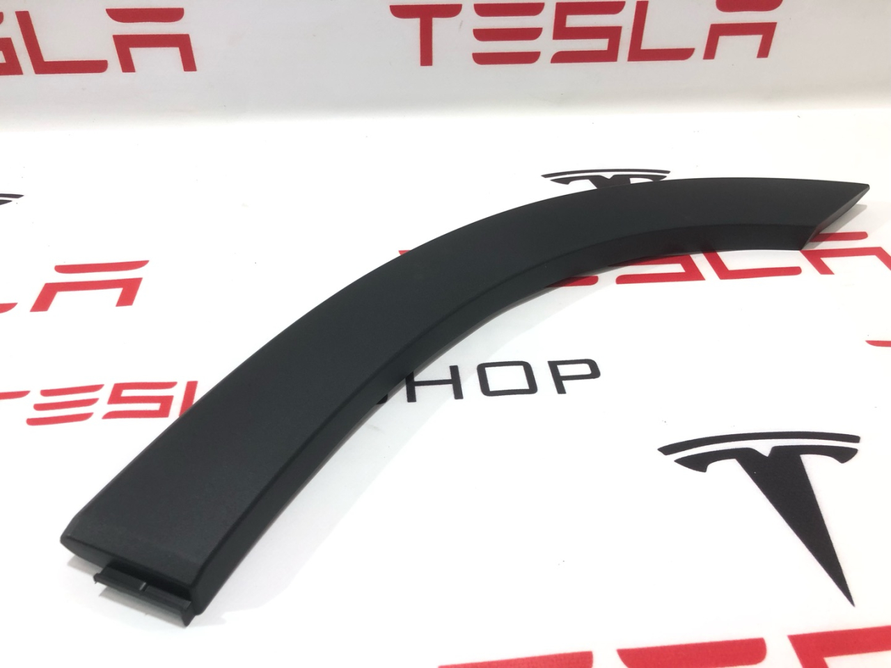 накладка колесной арки задний левый BYD Song Plus EV 1 поколение 2022, SA3F-5302450-PT - фото №1