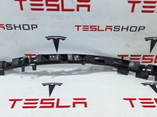 Кронштейн внутренний стойки C Tesla Model X 1 поколение 2018, 1079765-00-C, 1053725-00-B