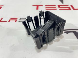 Кронштейн крепления радара Tesla Model 3 1 поколение 2019, 110864800E, 1108647-00-D
