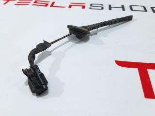 Фишка (разъем) электропроводка подкапотная Tesla Model S 1 поколение [2-й рестайлинг] (2021 - 2025), 6007379-00-B, 1004557-01-J