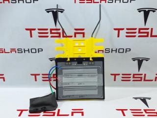 Механизм регулировки поясничного упора (передние сиденья) Tesla Model S 1 поколение [2-й рестайлинг] (2021 - 2025), 1118494-00-G, 1495408-00-A, 1495408-LH-B