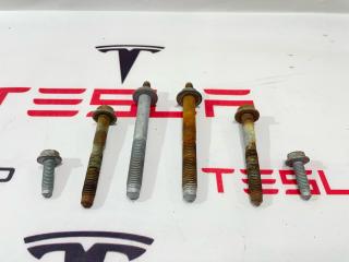 Болт подрамника Tesla Model 3 1 поколение 2019, 1461643-00-A, 1456640-00-A, 1461654-00-A