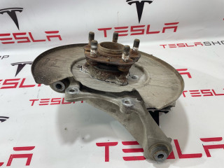 кулак задний правый Tesla Model 3 1 поколение 2019, 1044416-00-F