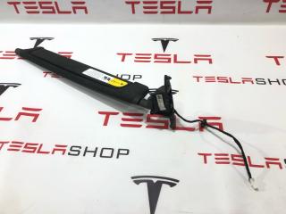 козырек солнцезащитный Tesla Model X 1 поколение 2018, 1108417-86-E