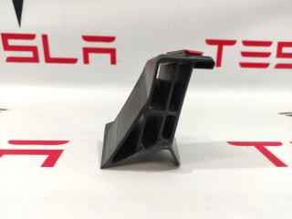 кронштейн передней панели (телевизора) Tesla Model S 1 поколение [2-й рестайлинг] 2021, 1608181-00-B, 1610659-00-B, 1704656-00-D