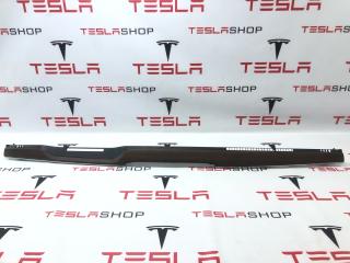 накладка на торпедо (консоль) Tesla Model S 1 поколение [2-й рестайлинг] (2021 - 2025), 1562968-70-D, 1562938-92-E