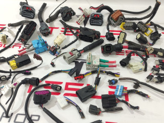 Фишка (разъем) электропроводка подкапотная Tesla Model S 1 поколение [2-й рестайлинг] 2021, 1004422-01, 2486408-60-C