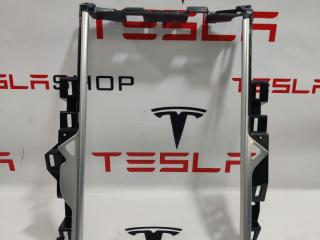 Рамка декоративная компьютера MCU (основного монитора) Tesla Model X 1 поколение 2016, 1002294-00-B