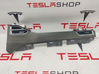 Декоративная накладка центральной панели (пассажирская) Tesla Model X 1 поколение 2016, 1042774-11-B, 6007628-00-C