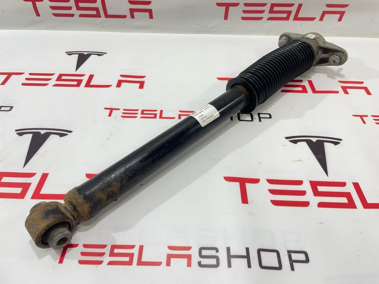 амортизатор задний Tesla Model 3 1 поколение 2019, 1044461-02-E - фото №1