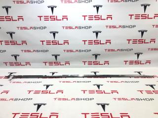 Молдинг накладки порога Tesla Model S 1 поколение 2013, 1007313-00-C