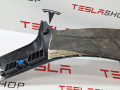 Накладка стойки С Tesla Model S 1 поколение [рестайлинг] 2016, 1008718-03-A, 1051769-03-C, 1051769-02-C - фото №5
