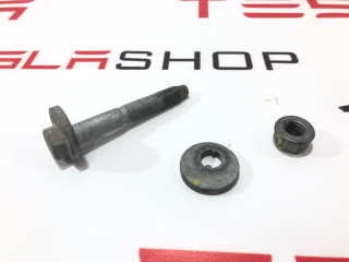 болт развальный Tesla Model 3 1 поколение 2022, 1044406-25-C