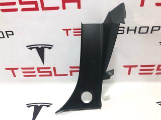 Накладка багажного проема наружная Tesla Model S 1 поколение [2-й рестайлинг] (2021 - 2025), 1006675-00-D, 1021438-00-D