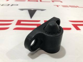 Упор крышки багажника Tesla Model S 1 поколение 2013, 1008864-00-C, 14857