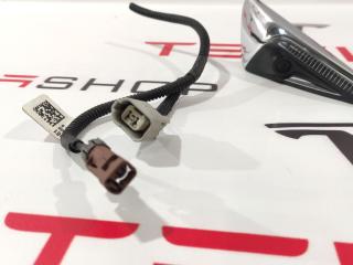Фишка (разъем) электропроводка подкапотная Tesla Model X 1 поколение 2019, 1125107-00-E, 1125106-00-E