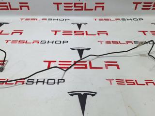 трубка тормозная Tesla Model X 1 поколение [рестайлинг] 2022, 1420713-00-B