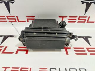 Термоконтроллер HVAC REV01 Tesla Model X 1 поколение 2016, 1034215-00-A, 1047043-00-D, 1072447-82-A, 1033174-01-F, 1047042-00-C, 1058358-00-B, 1135152-90-C