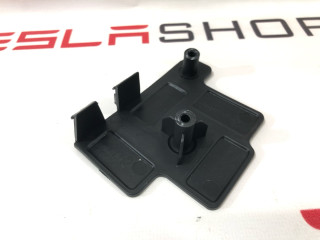 Кронштейн крепления фары противотуманной левой Tesla Model X 1 поколение [рестайлинг] (2021 - 2025), 1588188-02-A, 1588184-S0-B