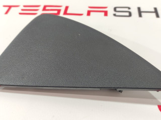 Накладка боковая торпеды Tesla Model 3 1 поколение 2022, 1083361-00-D