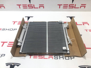 Радиатор кондиционера (передний) правый Tesla Model S 1 поколение 2016, 6007613-00-B, 6008357-00-B