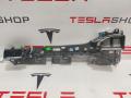 Декоративная накладка центральной панели (пассажирская) Tesla Model X 1 поколение 2016, 1042774-11-B, 6007628-00-C - фото №3