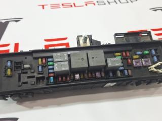 блок предохранителей Tesla Model X 1 поколение 2018, 1094405-02-E