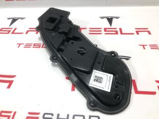 накладка двери внутренняя задняя левая Tesla Model S 1 поколение [2-й рестайлинг] (2021 - 2025), 1584797-00-A, 1584789-00-A, 1036762-00-B