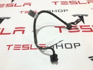шланг тормозной заднего правого Tesla Model X 1 поколение 2019, 1088735-00-C