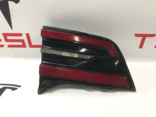 фонарь крышки багажника левый Tesla Model X 1 поколение [рестайлинг] 2022, 1034336-00-B, 1565492-00-C