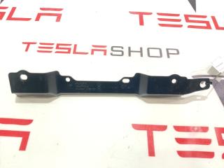 крепление проводки Tesla Model X 1 поколение 2019, 1054067-00-A, 1032436-90-F