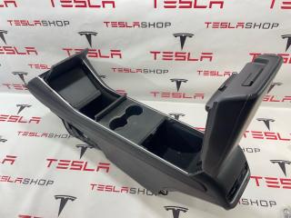 консоль салона (центральная часть) Tesla Model 3 1 поколение 2019, 1137427-00-I