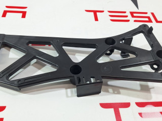 Кронштейн крепления боди контроллера Tesla Model X 1 поколение 2018, 1077423-00-B