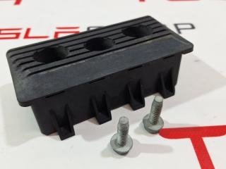 Опора под домкрат (подушка) Tesla Model S 1 поколение [2-й рестайлинг] (2021 - 2025), 1608223-00-A